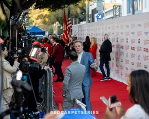 Hollywood-Christmas-Parade-2024-Photography-By-Dumisani-Maraire-Jr.-for-Red-Carpet-Series-17-of-430