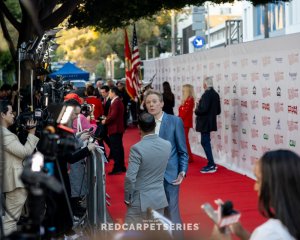 Hollywood-Christmas-Parade-2024-Photography-By-Dumisani-Maraire-Jr.-for-Red-Carpet-Series-18-of-430