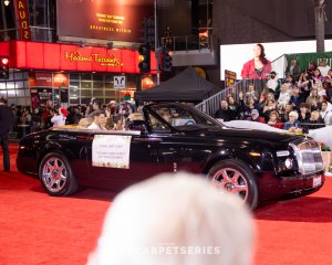 Hollywood-Christmas-Parade-2024-Photography-By-Dumisani-Maraire-Jr.-for-Red-Carpet-Series-183-of-430