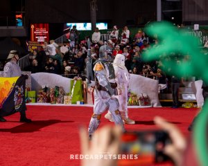 Hollywood-Christmas-Parade-2024-Photography-By-Dumisani-Maraire-Jr.-for-Red-Carpet-Series-199-of-430