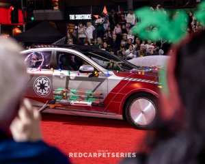 Hollywood-Christmas-Parade-2024-Photography-By-Dumisani-Maraire-Jr.-for-Red-Carpet-Series-209-of-430