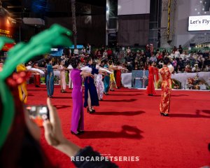 Hollywood-Christmas-Parade-2024-Photography-By-Dumisani-Maraire-Jr.-for-Red-Carpet-Series-264-of-430