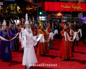 Hollywood-Christmas-Parade-2024-Photography-By-Dumisani-Maraire-Jr.-for-Red-Carpet-Series-273-of-430