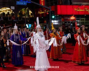 Hollywood-Christmas-Parade-2024-Photography-By-Dumisani-Maraire-Jr.-for-Red-Carpet-Series-274-of-430