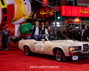 Hollywood-Christmas-Parade-2024-Photography-By-Dumisani-Maraire-Jr.-for-Red-Carpet-Series-287-of-430