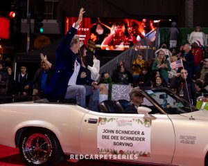 Hollywood-Christmas-Parade-2024-Photography-By-Dumisani-Maraire-Jr.-for-Red-Carpet-Series-288-of-430