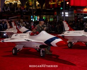 Hollywood-Christmas-Parade-2024-Photography-By-Dumisani-Maraire-Jr.-for-Red-Carpet-Series-298-of-430