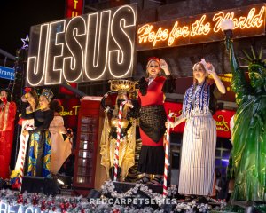 Hollywood-Christmas-Parade-2024-Photography-By-Dumisani-Maraire-Jr.-for-Red-Carpet-Series-311-of-430