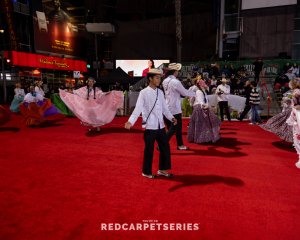 Hollywood-Christmas-Parade-2024-Photography-By-Dumisani-Maraire-Jr.-for-Red-Carpet-Series-369-of-430