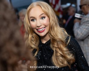 Hollywood-Christmas-Parade-2024-Photography-By-Dumisani-Maraire-Jr.-for-Red-Carpet-Series-37-of-430