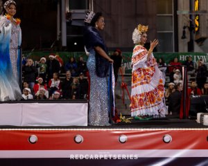 Hollywood-Christmas-Parade-2024-Photography-By-Dumisani-Maraire-Jr.-for-Red-Carpet-Series-371-of-430