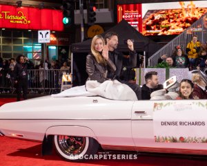 Hollywood-Christmas-Parade-2024-Photography-By-Dumisani-Maraire-Jr.-for-Red-Carpet-Series-399-of-430