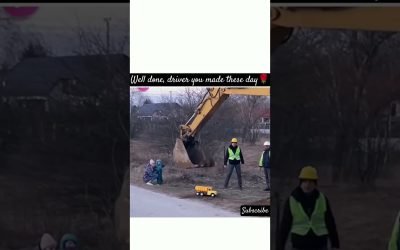 Video: Well done, driver you made these day🎉❤️🌹 #love #trendingshorts #youtubeshorts #viral #shorts | LHTW