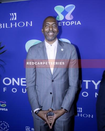 One-Night-for-One-Humanity-Bel-Air-Red-Carpet-Series-Dumisani-Maraire-Jr.-15-of-394
