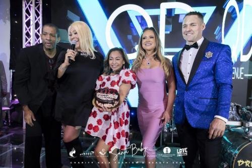 KTM-Santa-Baby-LHTW-12-11-22-Vol.-2 112